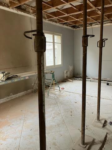 ouverture mur porteur rénovation maison récupération abri surface habitable Bouches-du-Rhône